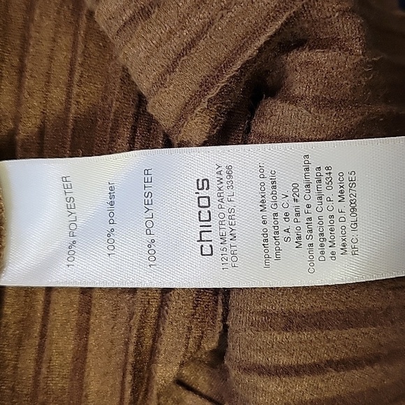 CHICO'S size 1 (medium/8) brown peek a boo shoulder shirt - Picture 4 of 4